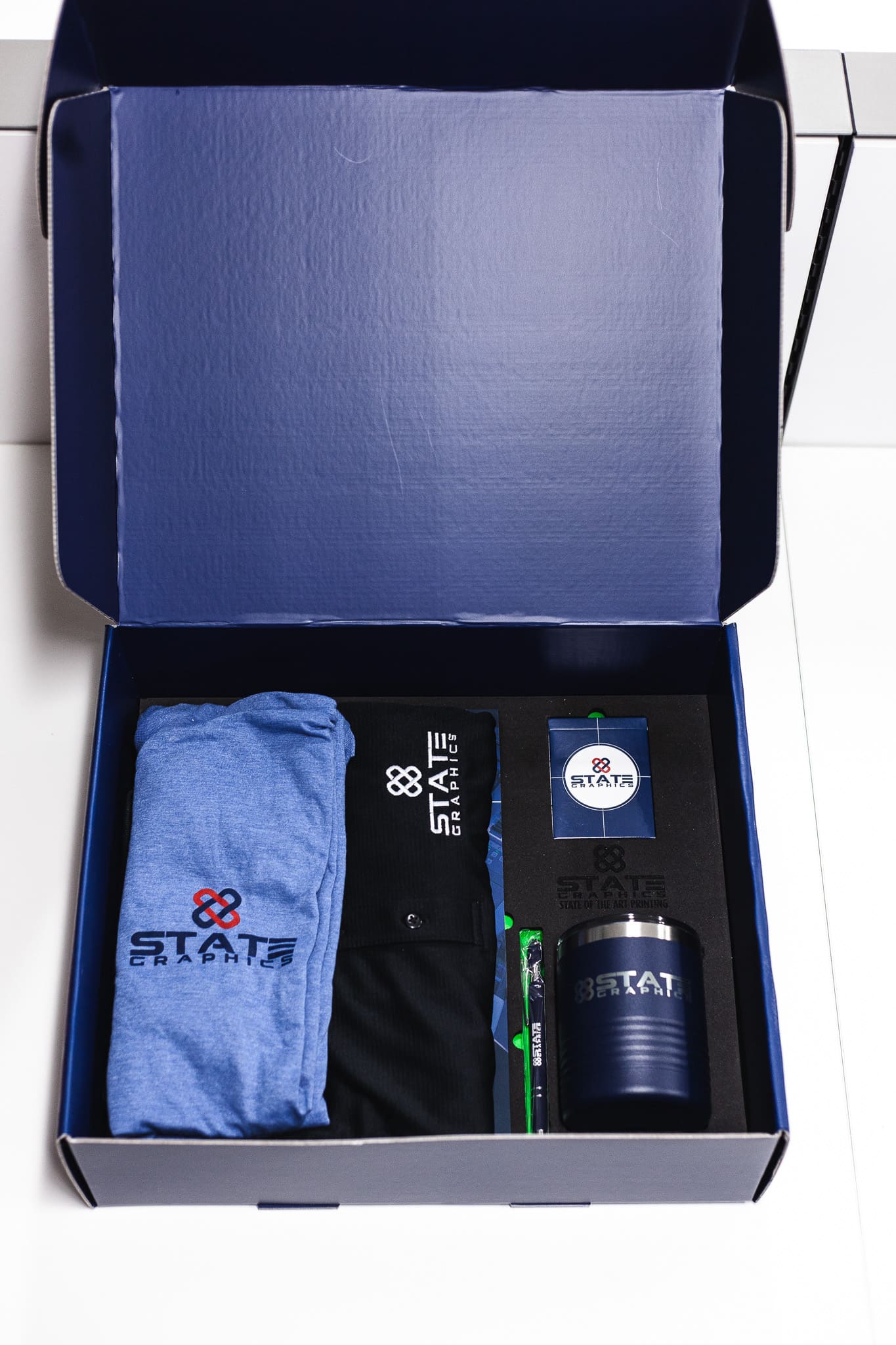 Promotional Products and Corporate Branding: Complete Guide to ROI and Customization